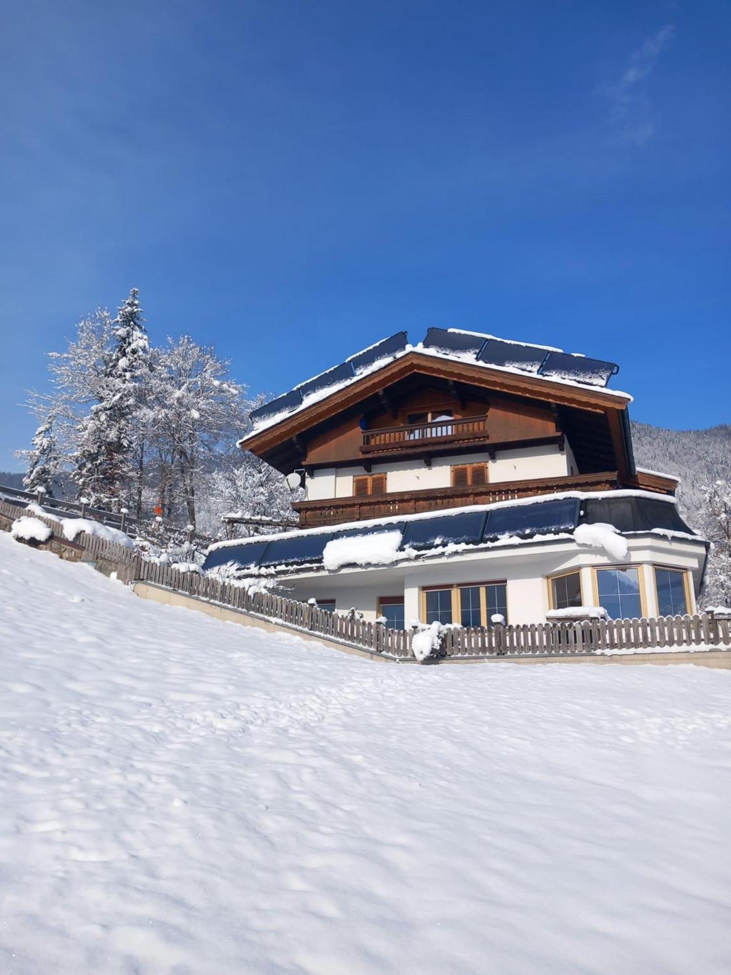 Haus Am Waldrand Apartment